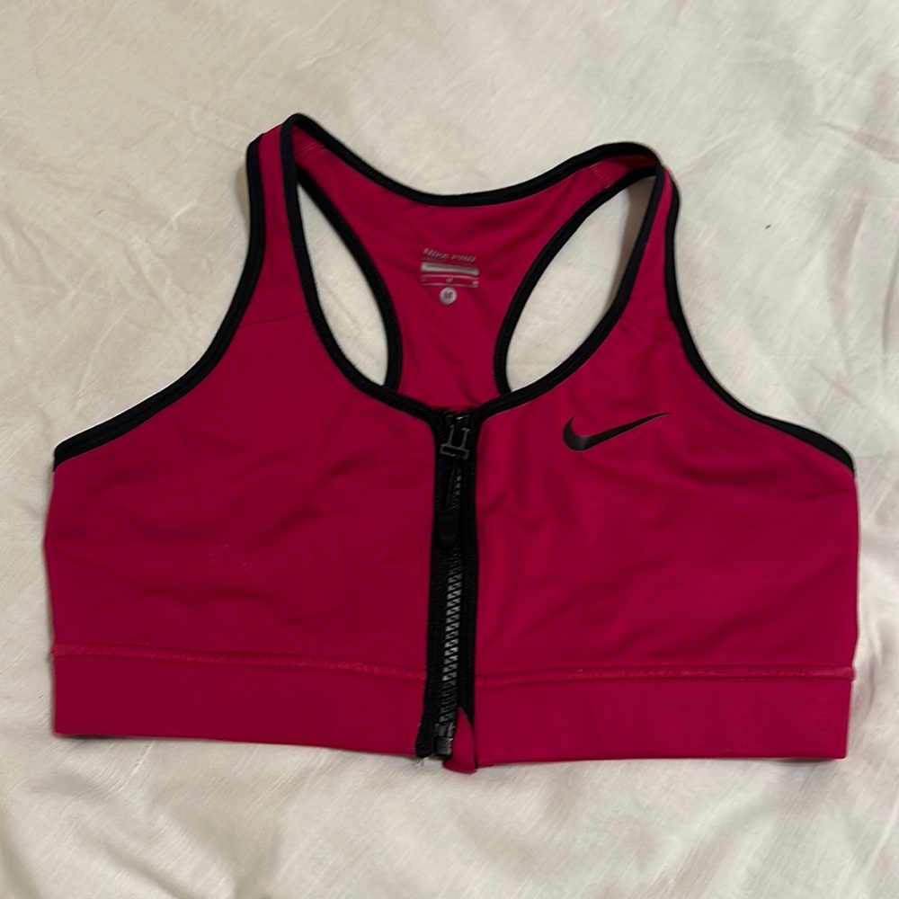 V Nike zipper sports bra size m